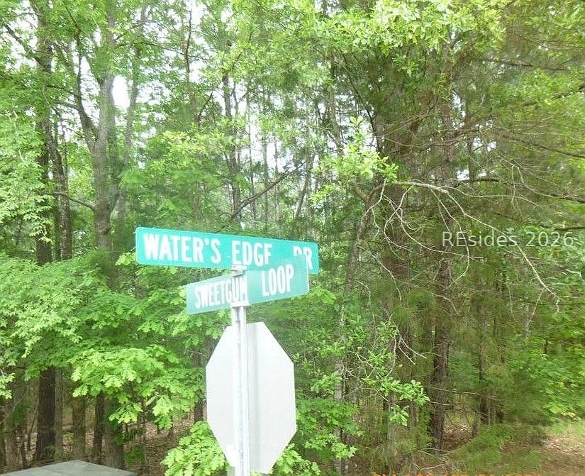 1st image of 17 Waters Edge Dr