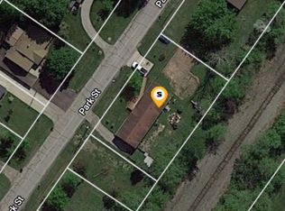 216 Park St, Gaines, MI 48436