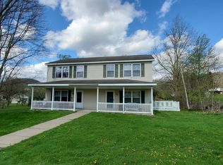 67 Maple St, Great Bend, PA 18821