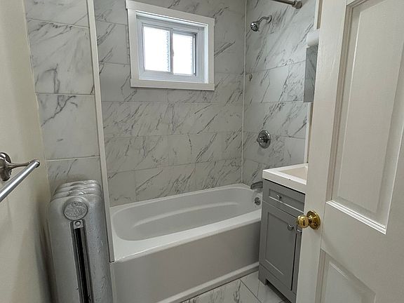 5th image of 45-47 Selden St #1