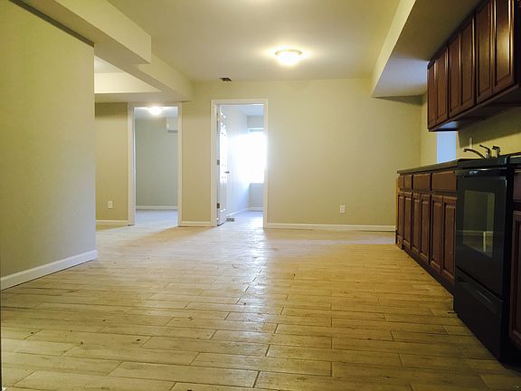 5th image of 18 Schuyler Ave #1