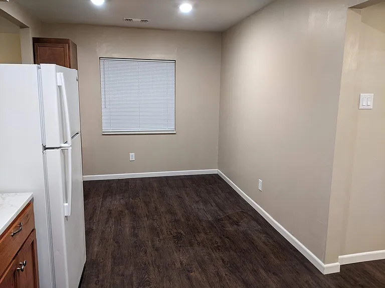 12122 Bellafonte Dr — Photo 5