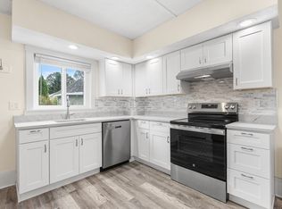 75 Enon St #2, Beverly, MA 01915