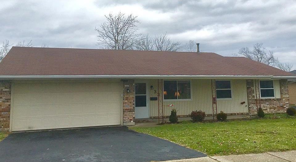 1st image of 33 Grantwood Dr