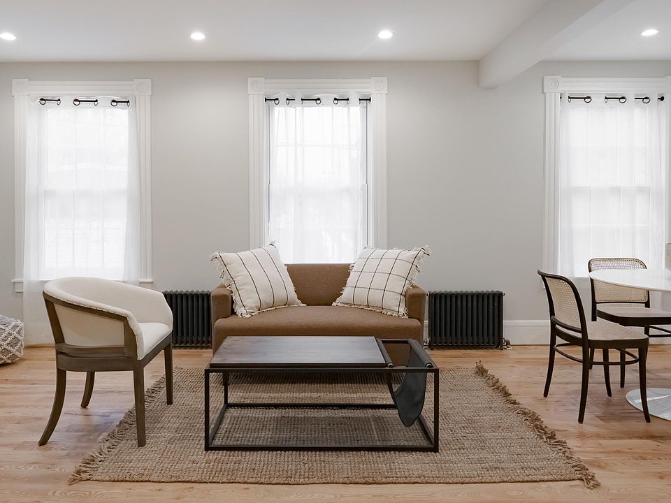 1st image of 73 Renwick St APT C
