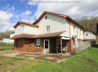 2105 Washington St W, Charleston, WV 25387