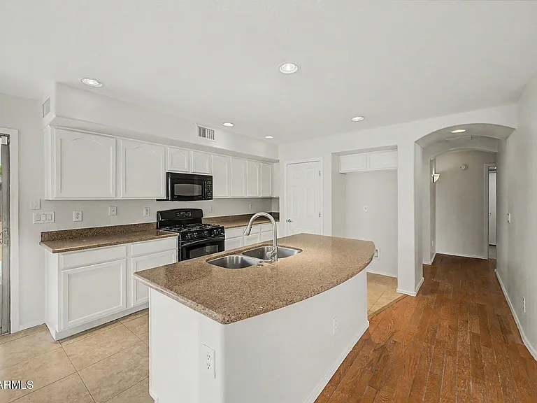 15449 W Tasha Cir — Photo 12