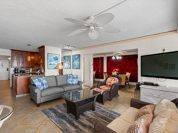 3rd image of 150 Hauoli St APT 602