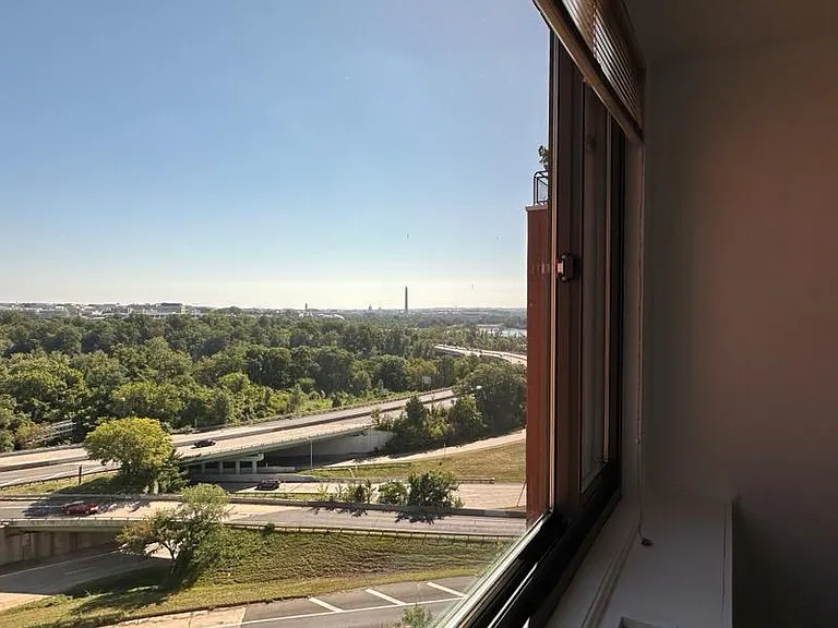 1021 Arlington Blvd #1034 — Photo 7