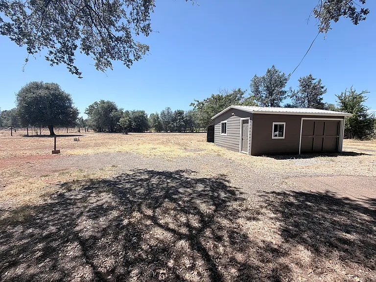 6708 Odessa Way — Photo 19