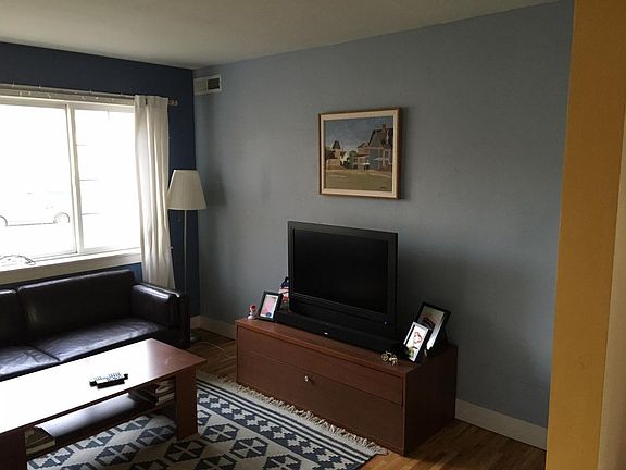 4th image of 310 S 800 E APT 11