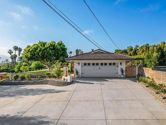 366 Skyline Dr, Vista, CA 92084 | MLS #NDP2404965 | Zillow