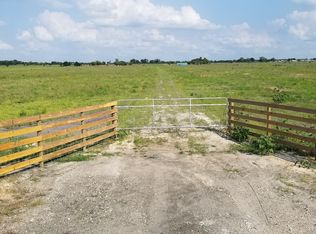 15525 Hubenak Rd, Needville, TX 77461