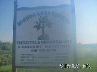 809 Keel Dr, New Athens, IL 62264