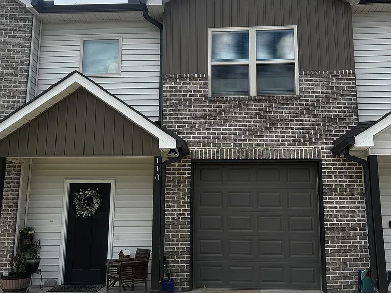 110 Stone Court Way #1 — Photo 1