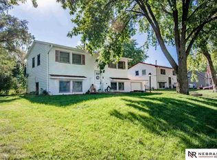 609 Garden Ave, Bellevue, NE 68005