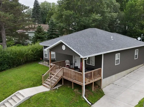 703 S Main St, Madison, NE 68748