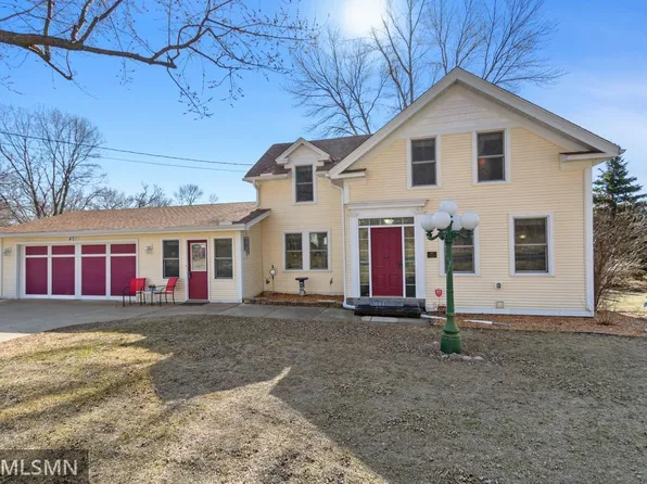 401 Main St W, Carver, MN 55315