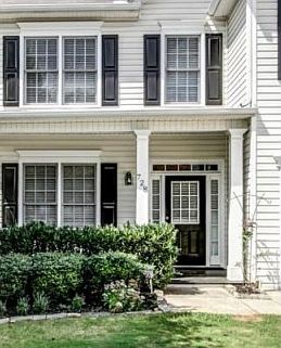 2nd image of 728 Gardenside Cir SE