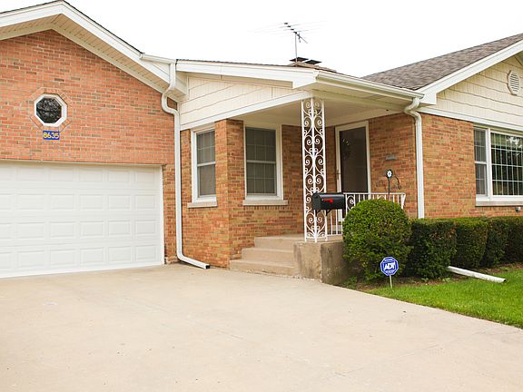 5th image of 8635 Le Claire Ave