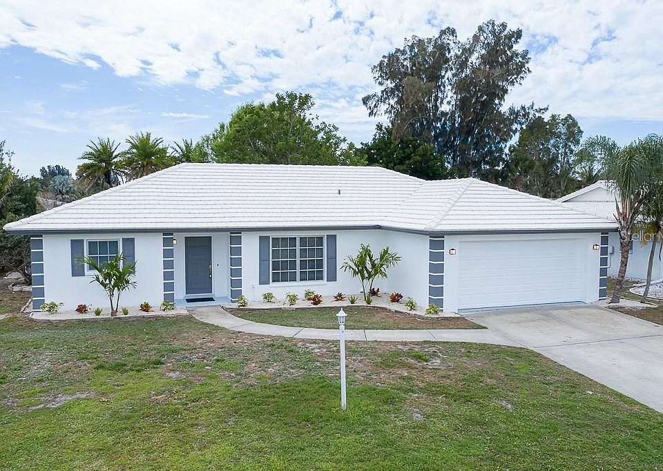 1st image of 3229 Village Green Dr