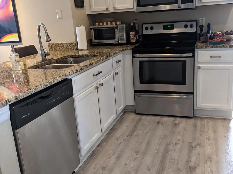 19103 Chemille Dr — Photo 8