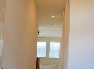 1136 Hearthstone Dr, Burleson, TX 76028