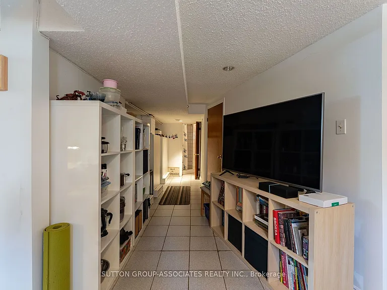 57 Aziel St #LOWER — Photo 13