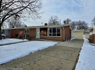 489 Henry Ruff Rd, Garden City, MI 48135