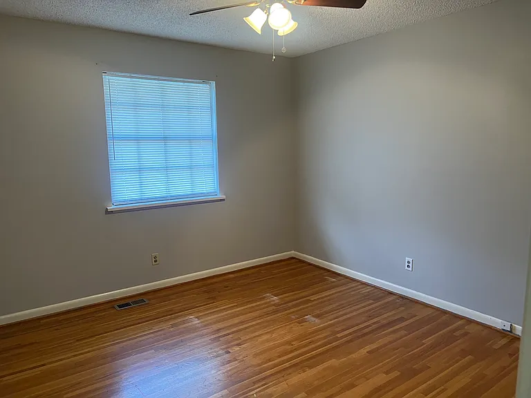 4815 Hickory Ave — Photo 12