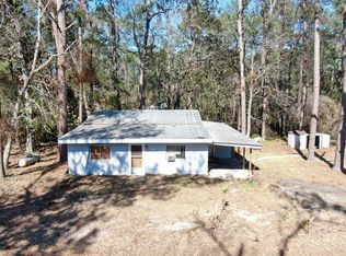 150 Jennings Rd, Freeport, FL 32439