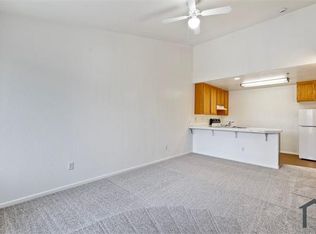 9430 Winter Gardens Blvd APT 24, Lakeside, CA 92040