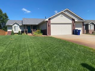 5324 S Ellis St, Wichita, KS 67216