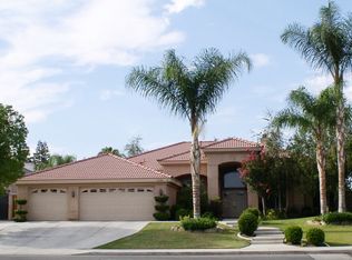 13200 Providence Pl, Bakersfield, CA 93314