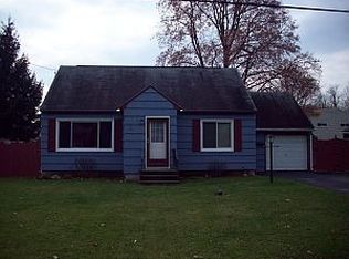 102 Ridgewood Dr, North Syracuse, NY 13212