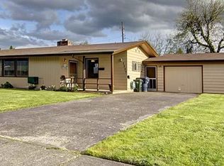 1317 N St, Springfield, OR 97477