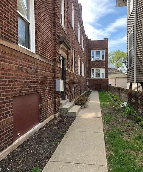 2840 N Albany Ave #1E — Photo 16
