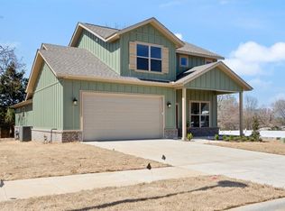 1608 S 23rd St, Rogers, AR 72758