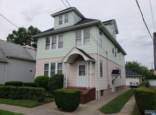 203 Hathaway St, Wallington, NJ 07057