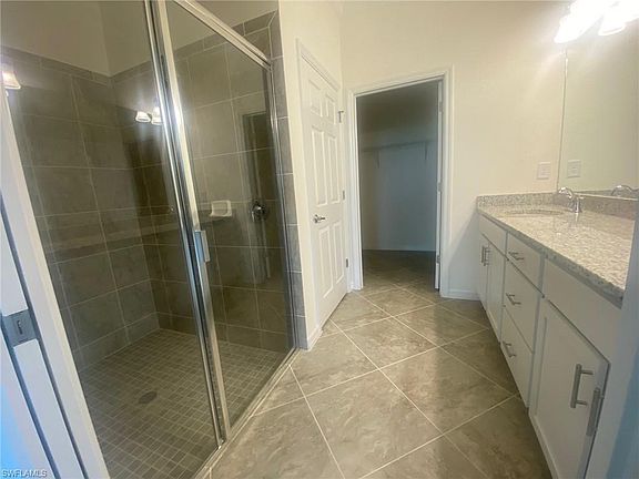 4th image of 3609 Crimson Ln