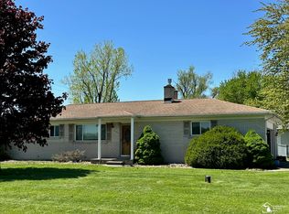 8499 Armstrong Rd, Newport, MI 48166