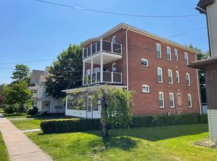 33-35 Fairview St #3, West Hartford, CT 06119