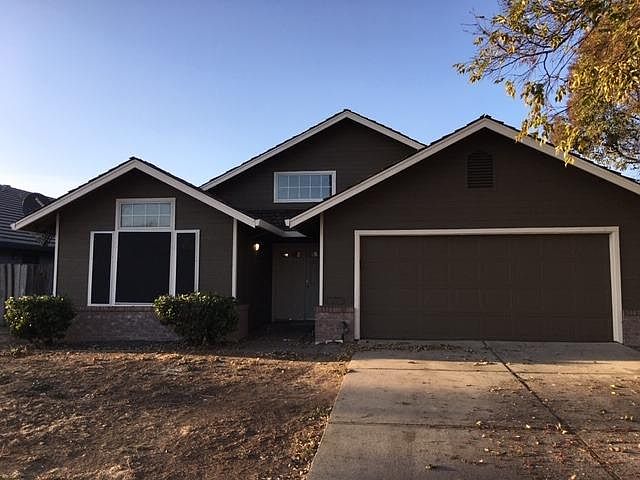1st image of 1772 Bonaire Cir