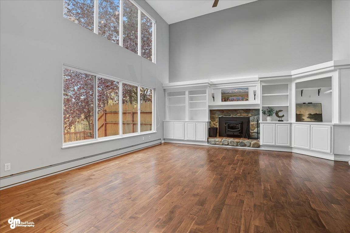 next background image