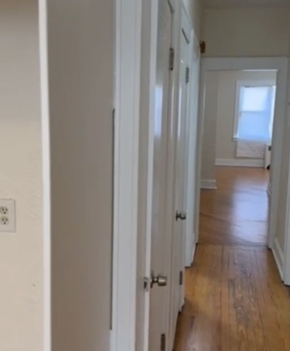 2nd image of 109 Lewis St #4