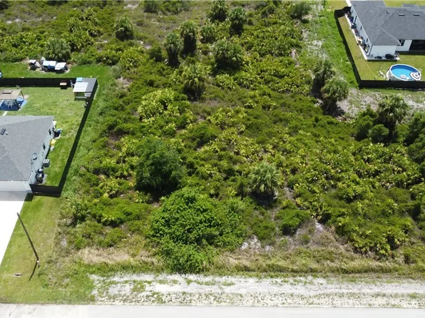 933 Norton Ave S, Lehigh Acres, FL 33974