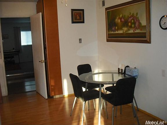 5th image of 1823 Kyra Cir