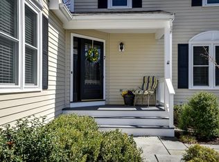 7 Woronoco Dr, Natick, MA 01760