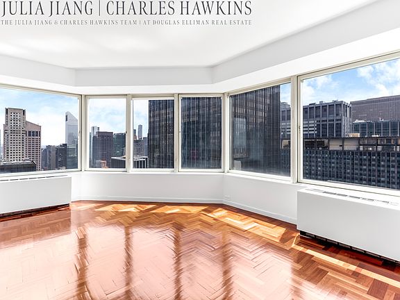 4th image of 150 W 56th St APT 4501