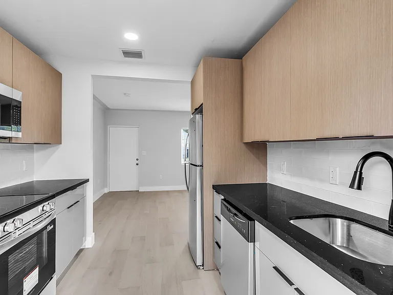 351 NE 82nd St #1 — Photo 30